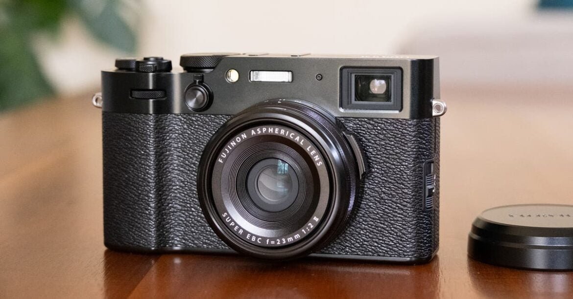 Point-And-Shoot Camera Reviews